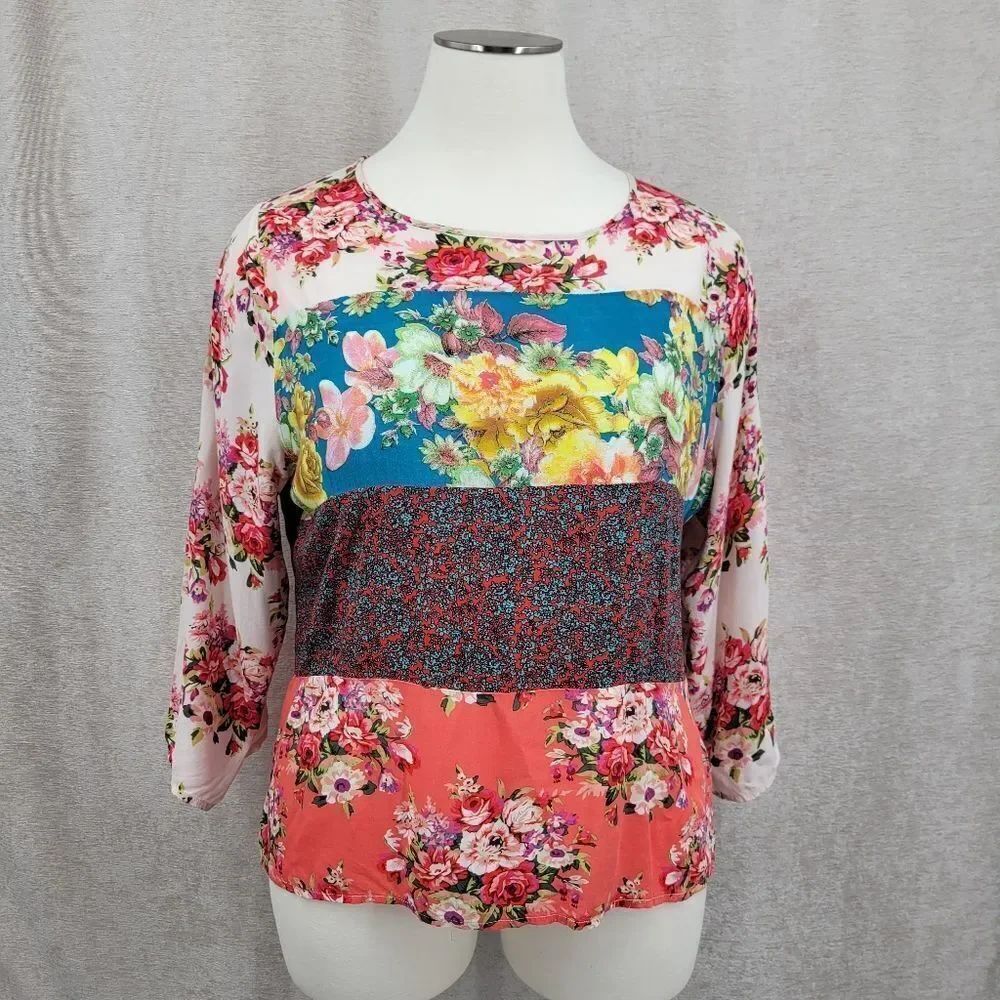 Calessa Floral Patchwork Women's Top Roll Tab Sleeves Women's Plus Size 2X